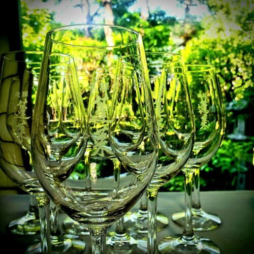 蓬莱のワイングラス